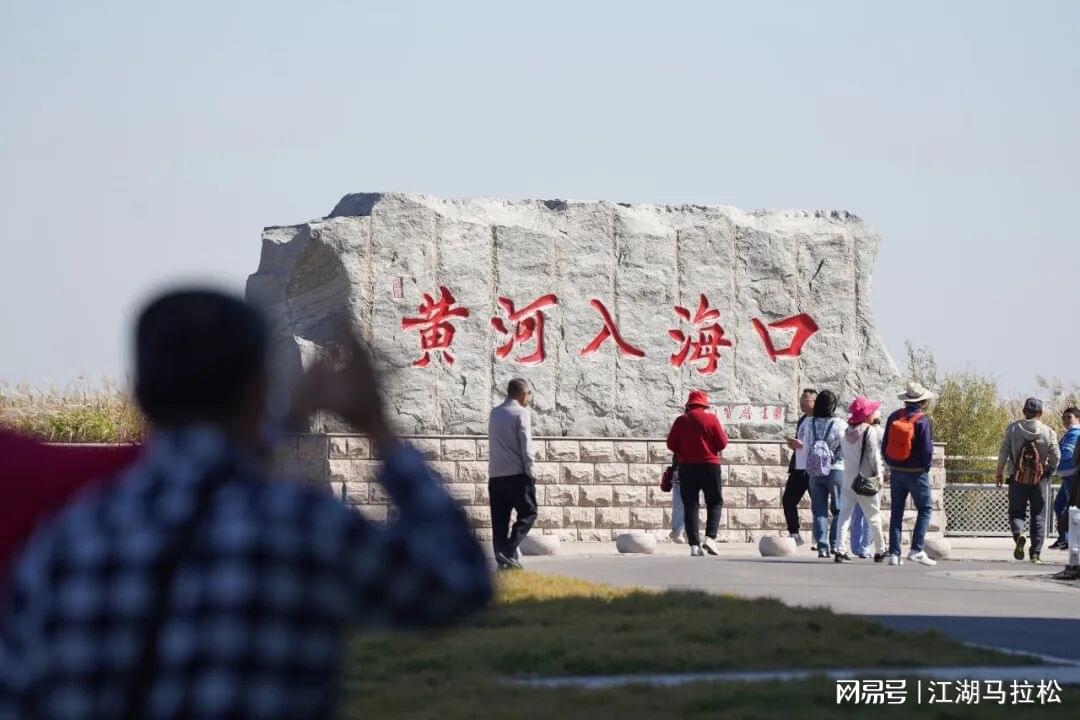皇马脸都被打肿!挖头号目标直接被拒!穆里尼奥只能捡第三选择!
